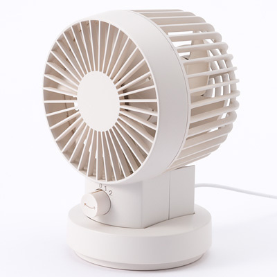 夏日宅家好物｜MUJI無印良品低噪音轉頭USB桌面風扇，售空預警！